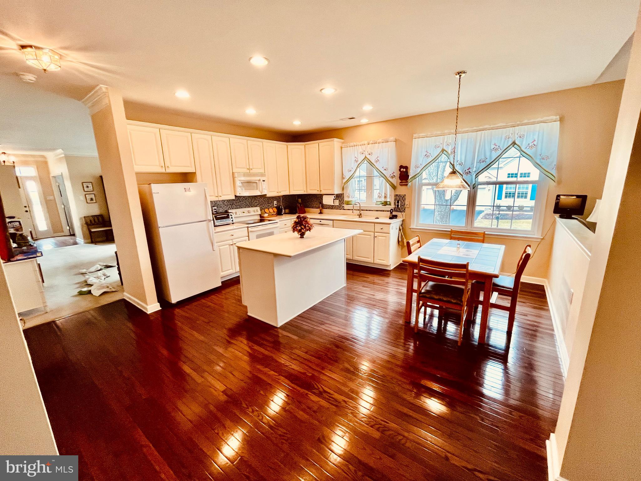 FLOWERS MILL - Residential