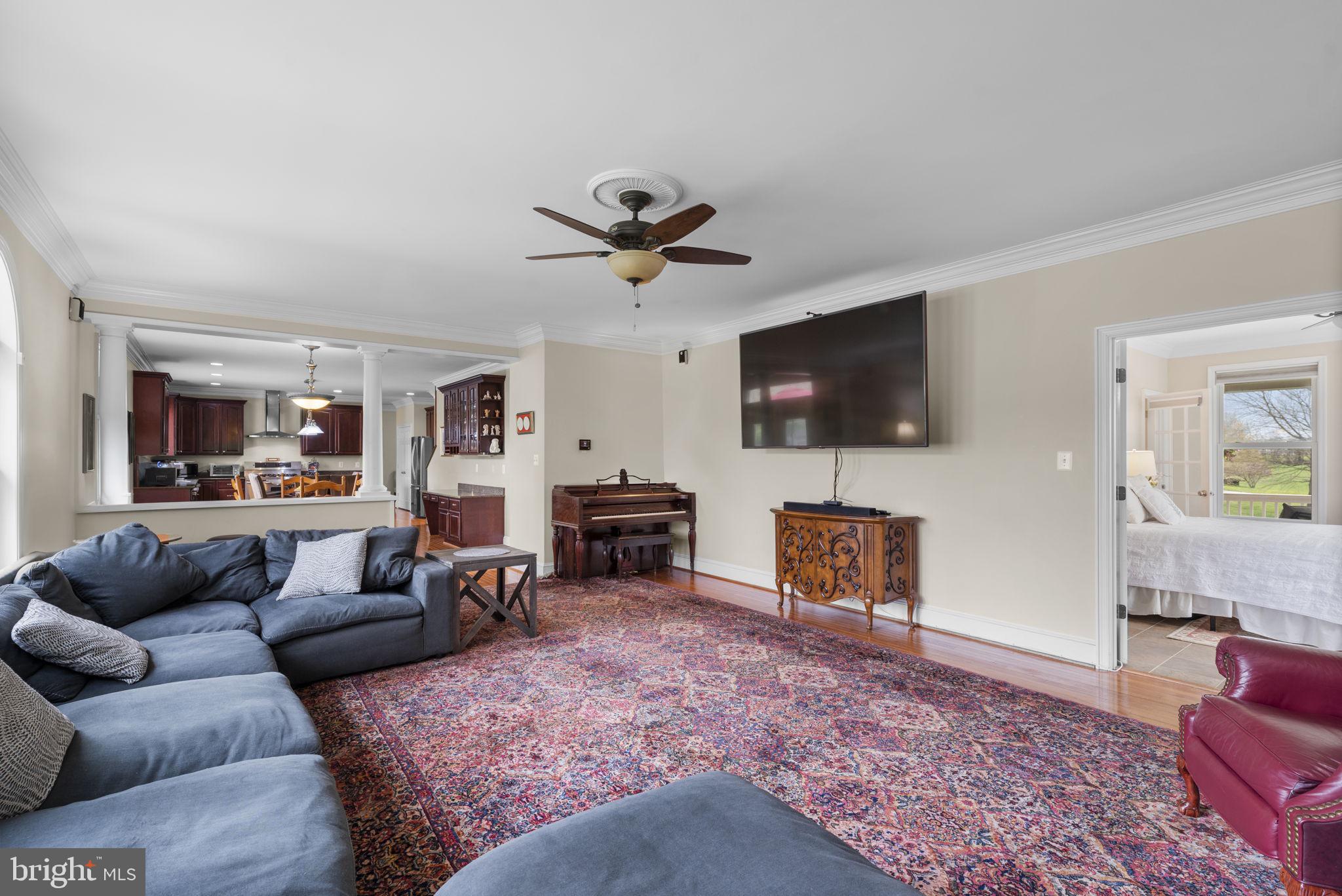 DAMASCUS OUTSIDE - Residential