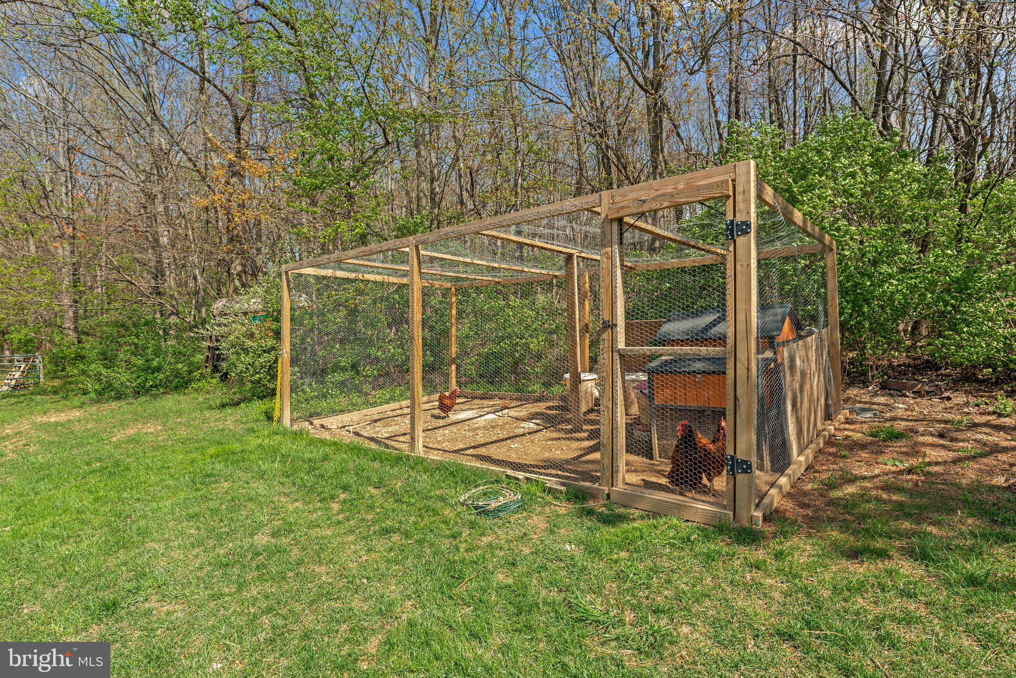 DAMASCUS OUTSIDE - Residential