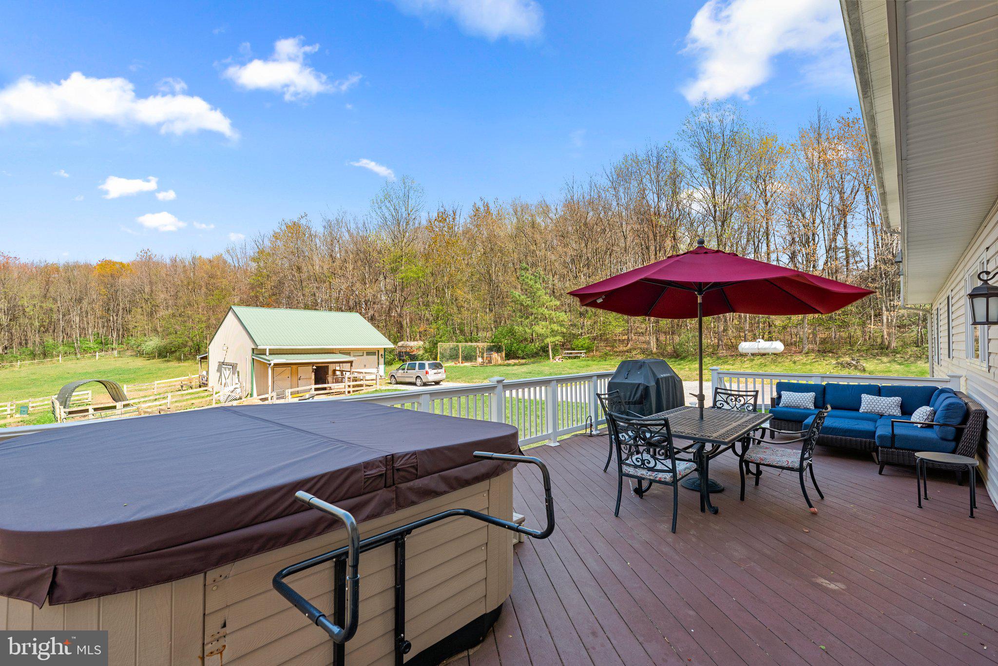 DAMASCUS OUTSIDE - Residential