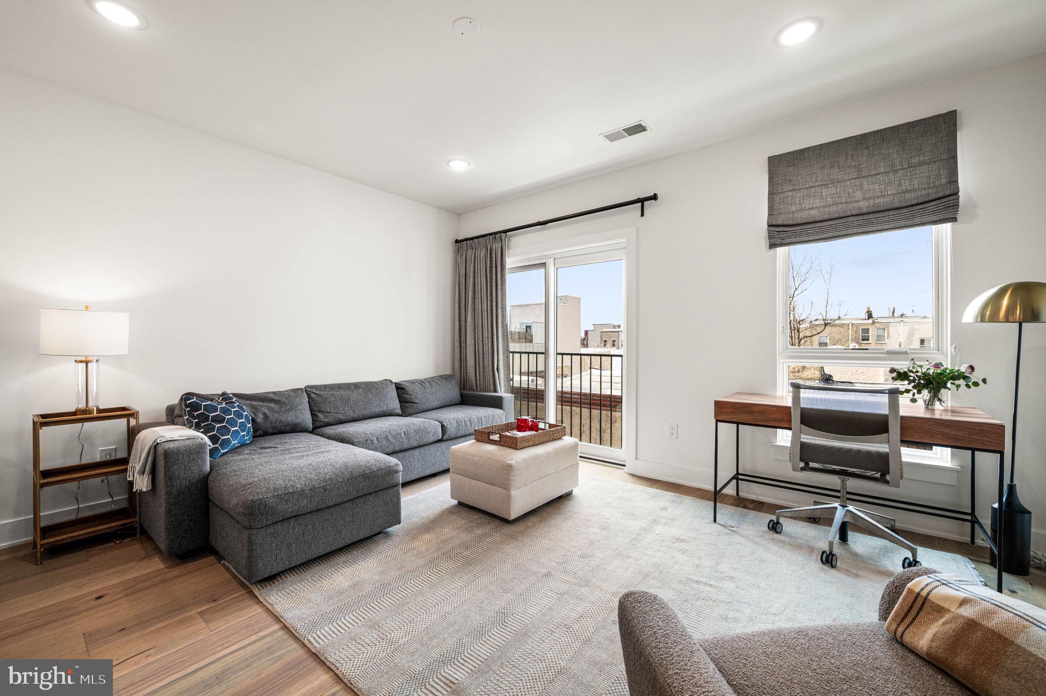 FAIRMOUNT - Residential