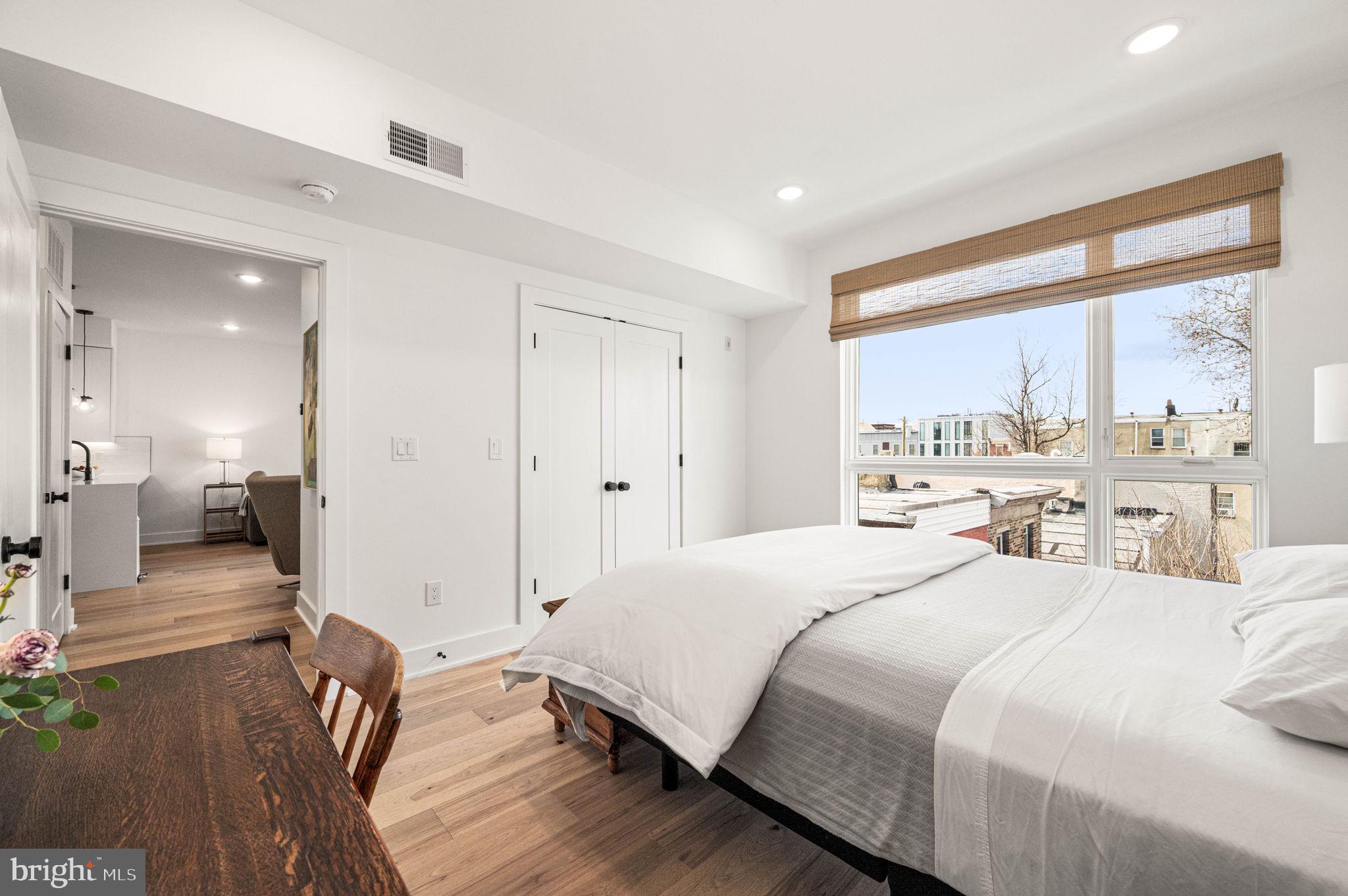 FAIRMOUNT - Residential