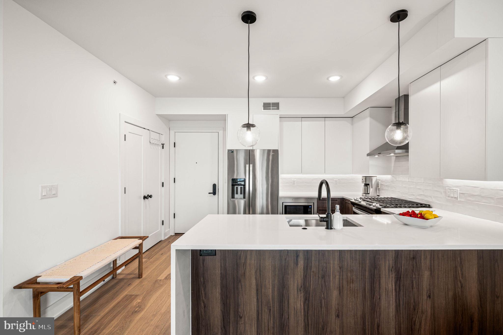 FAIRMOUNT - Residential