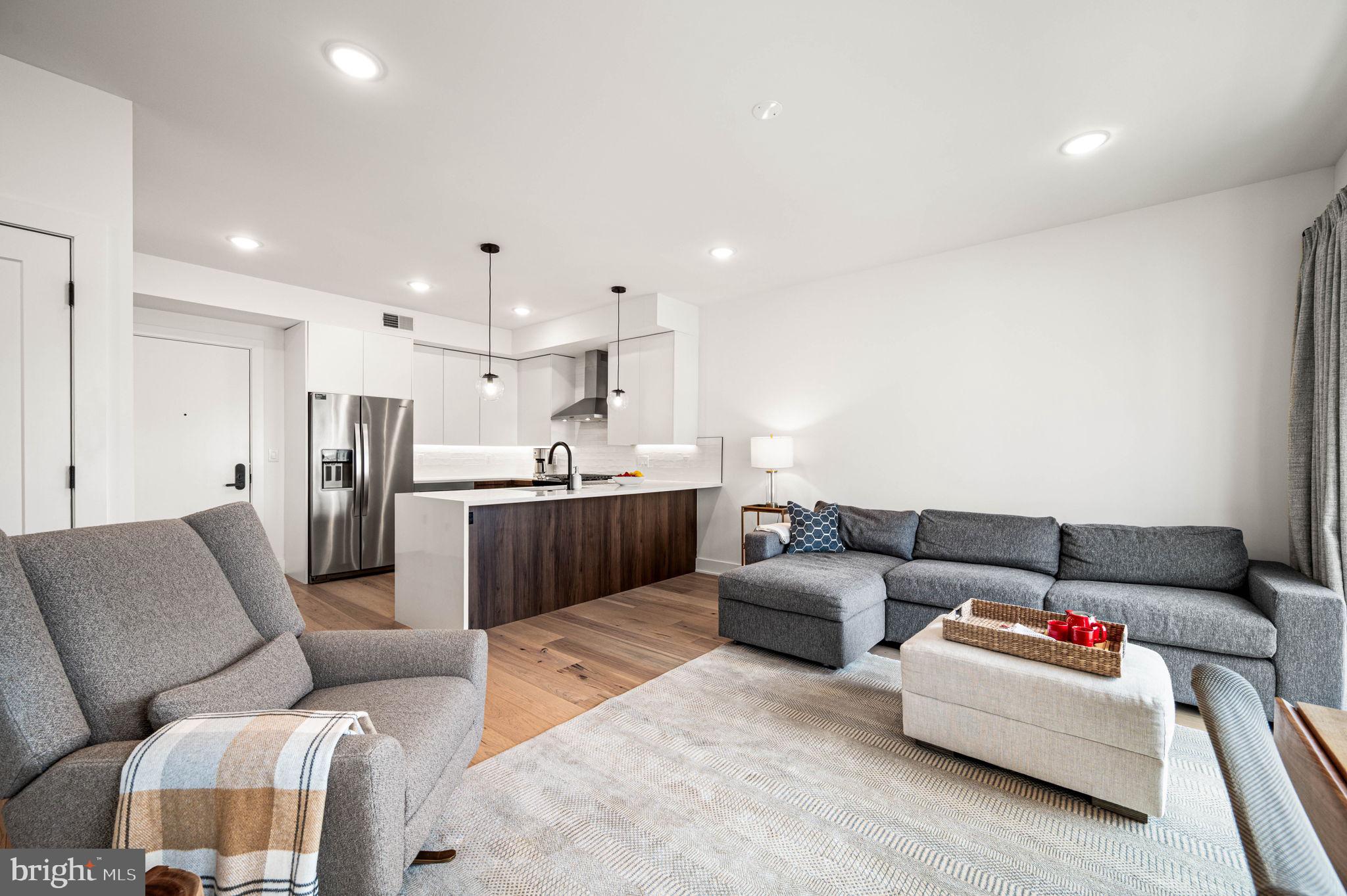 FAIRMOUNT - Residential