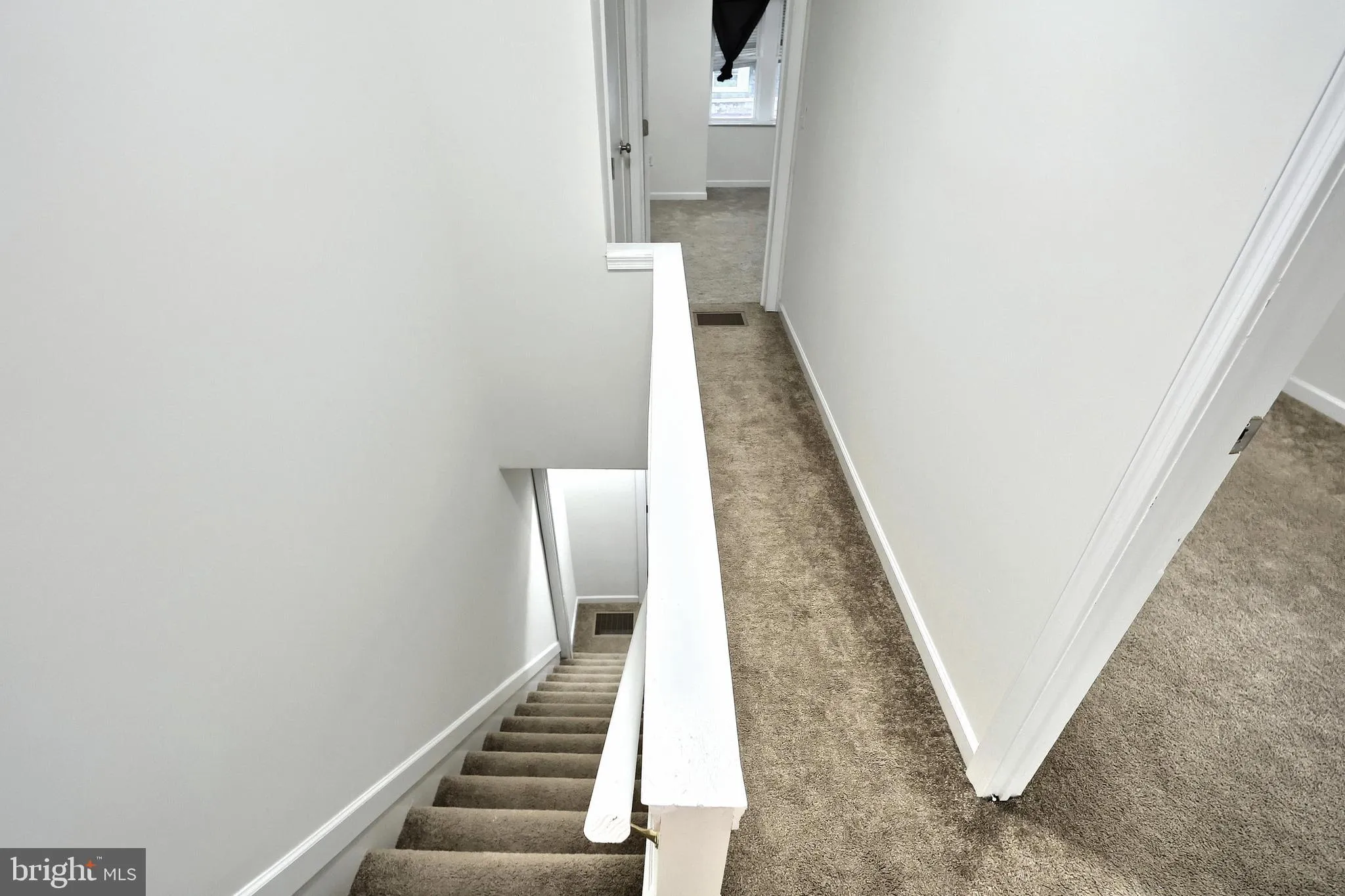 York, Pennsylvania 17403, United States, 4 Bedrooms Bedrooms, ,2 BathroomsBathrooms,Residential,Pending,133707