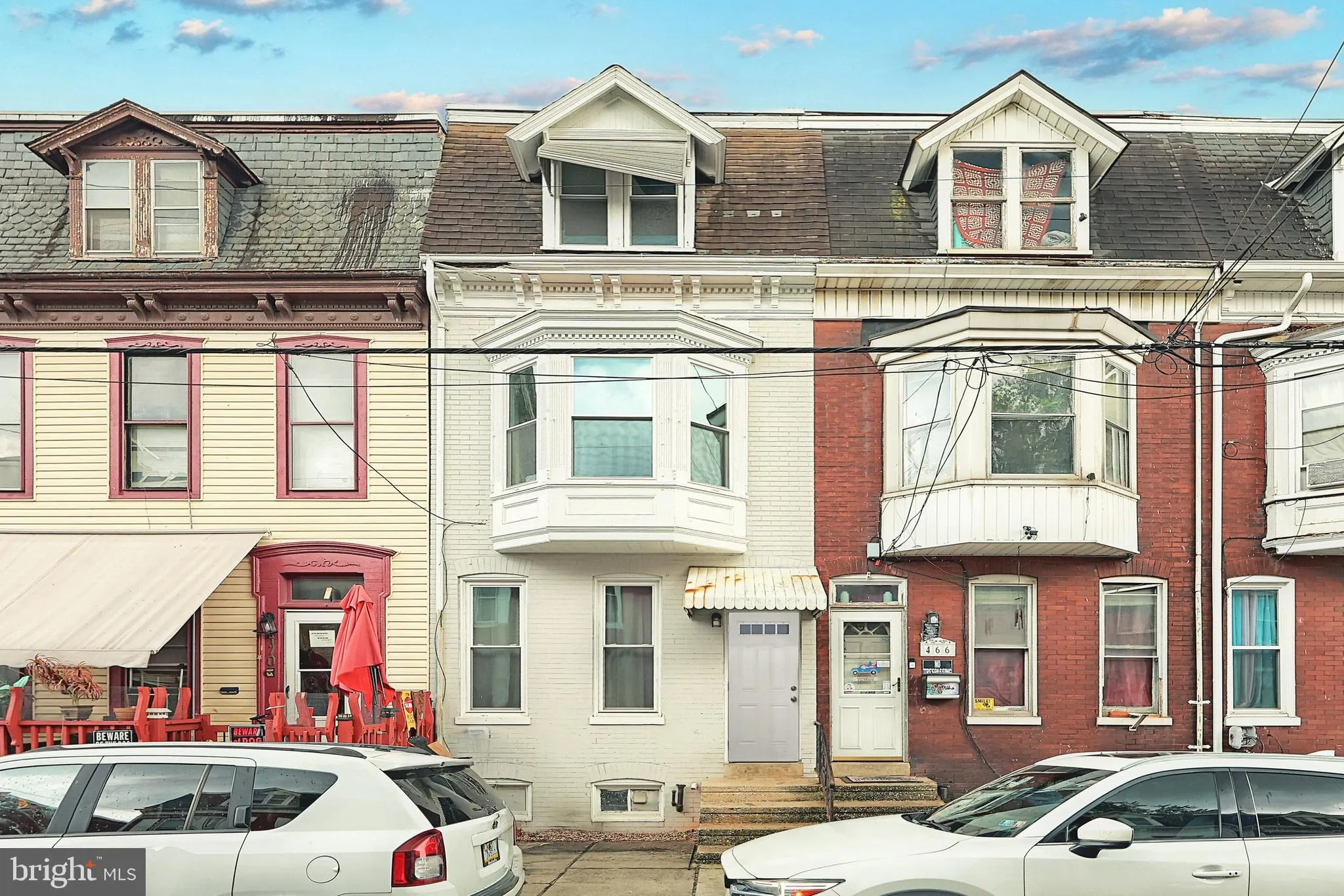 York, Pennsylvania 17403, United States, 4 Bedrooms Bedrooms, ,2 BathroomsBathrooms,Residential,Pending,133707