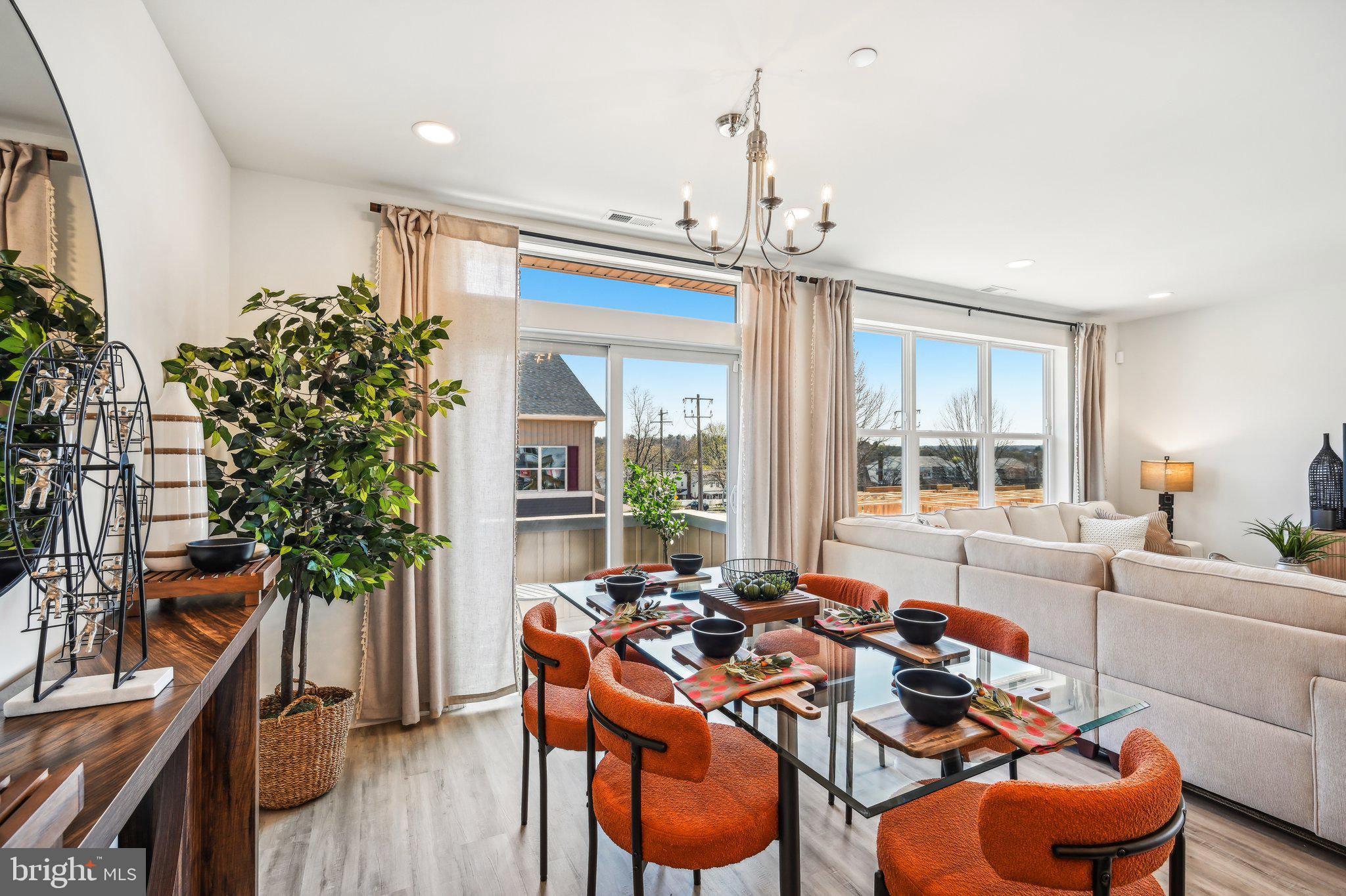 ARBOR PLACE - Residential