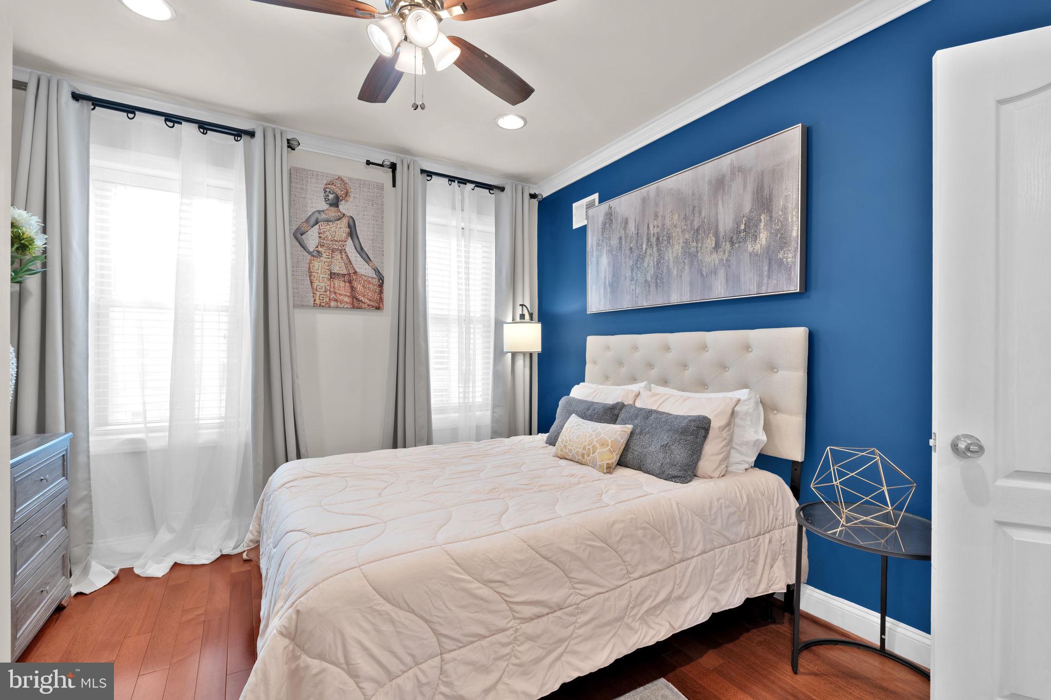 RIVERSIDE - Residential