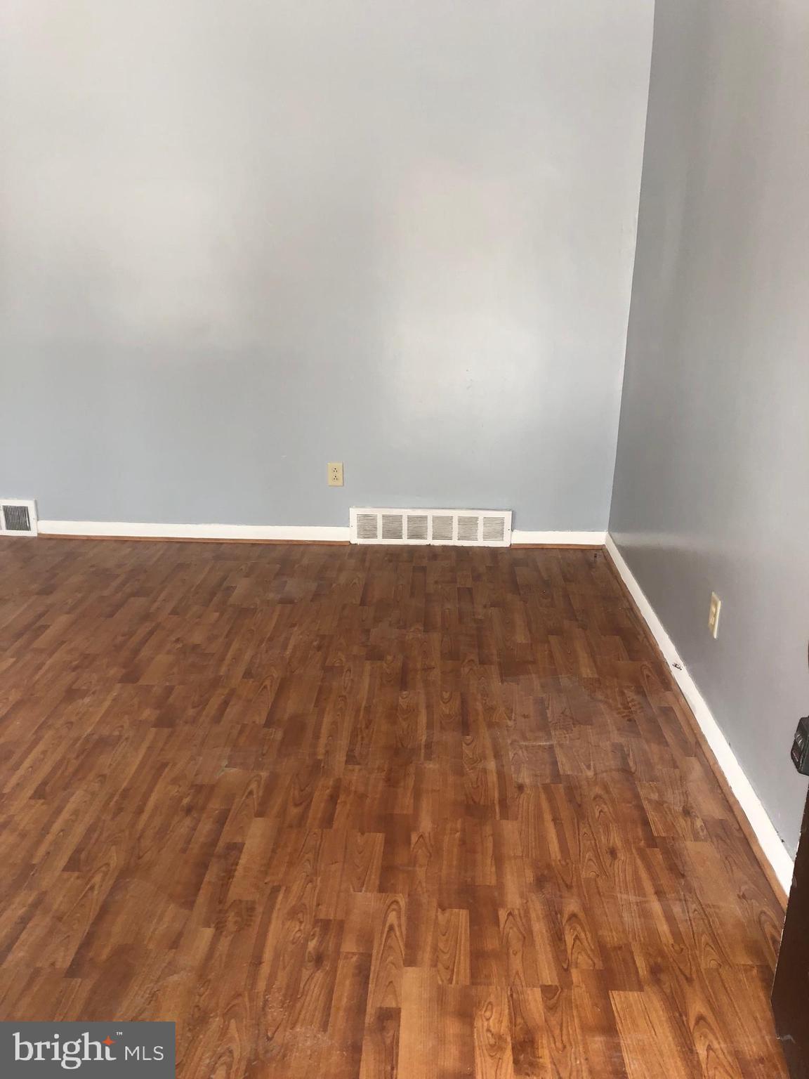 BELLS CORNER - Residential