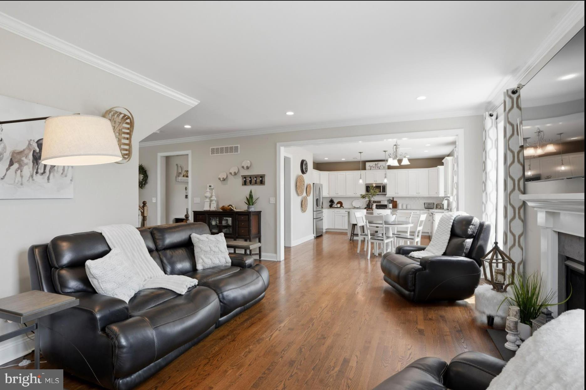 WHITEMARSH STATION - Residential