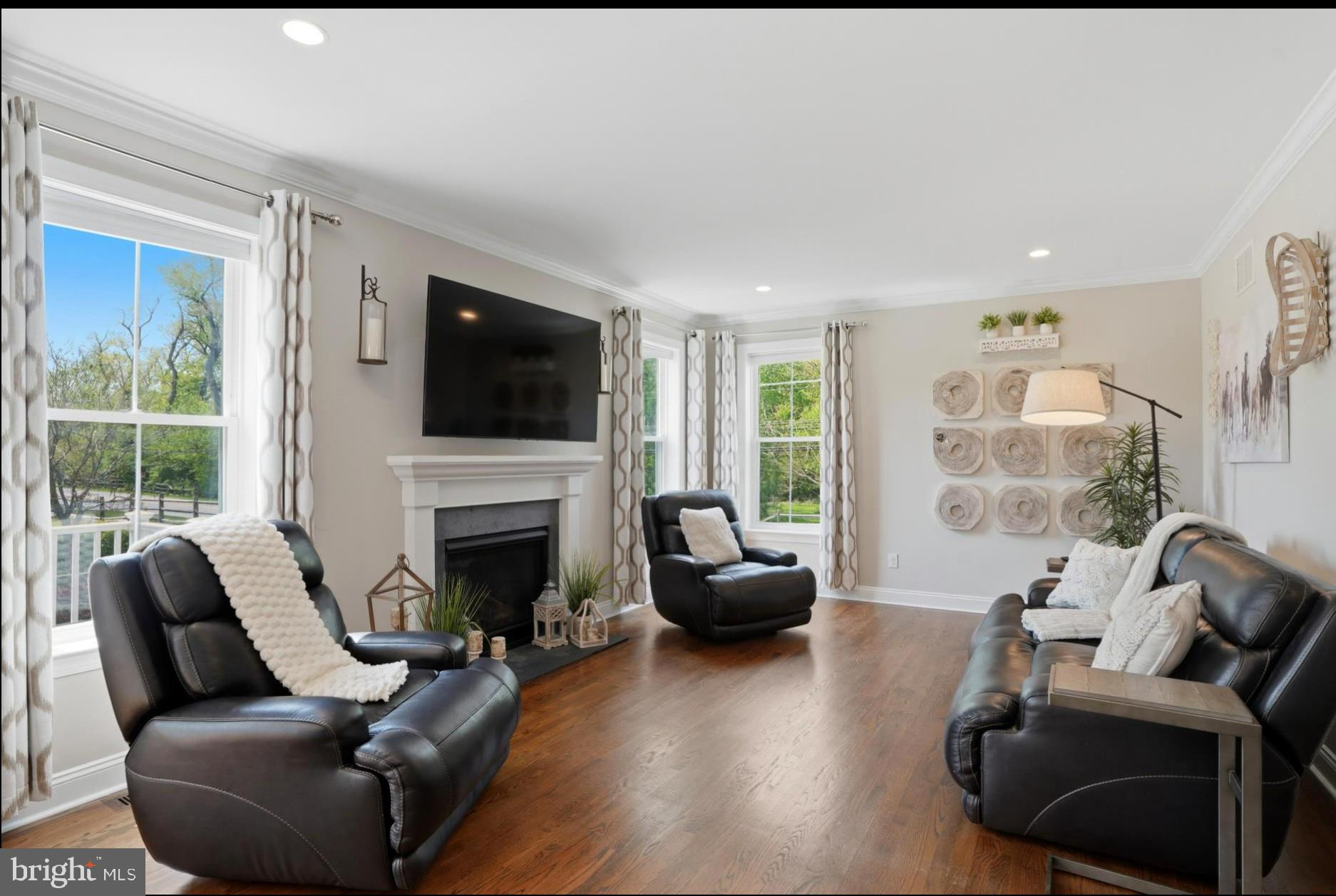 WHITEMARSH STATION - Residential