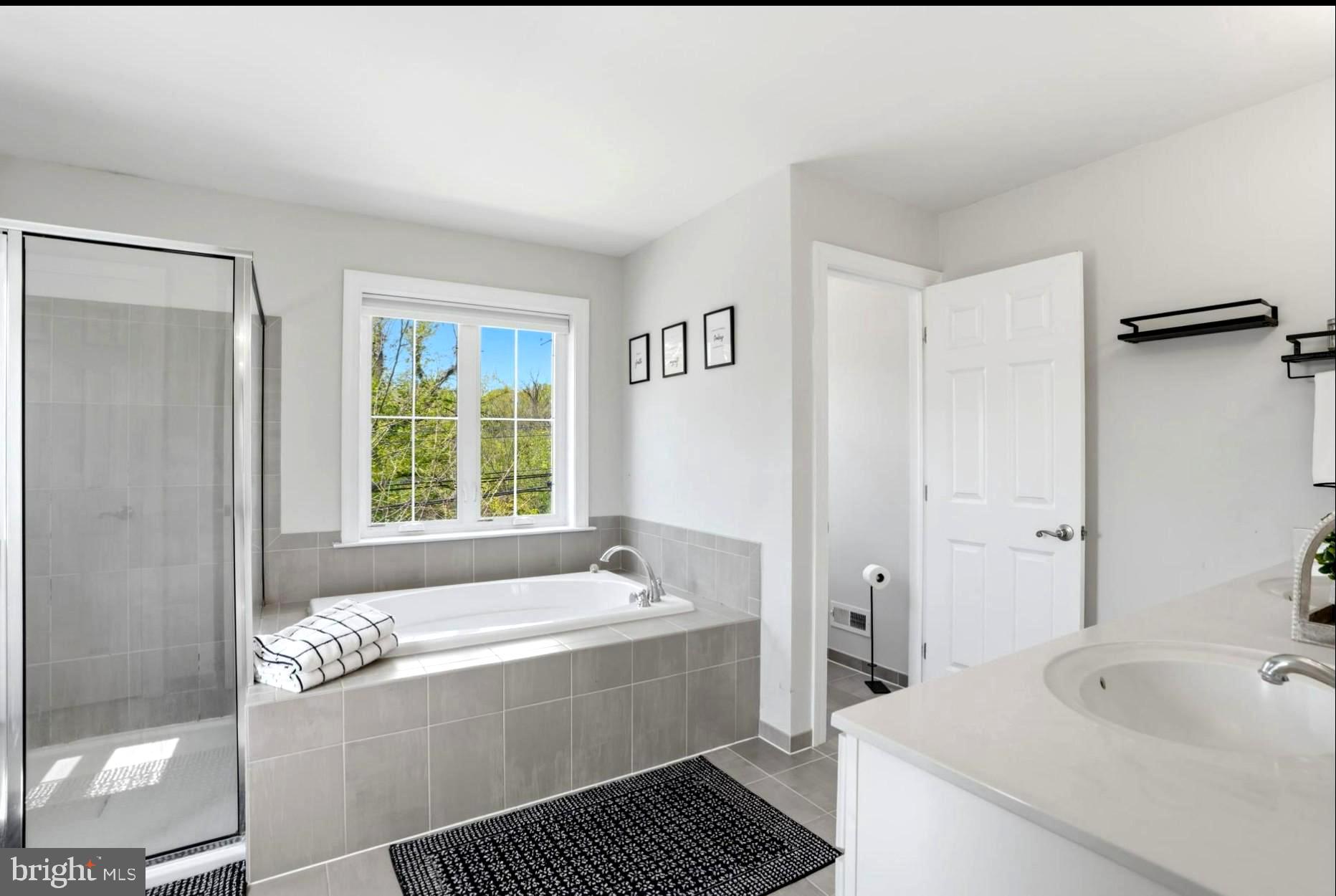 WHITEMARSH STATION - Residential