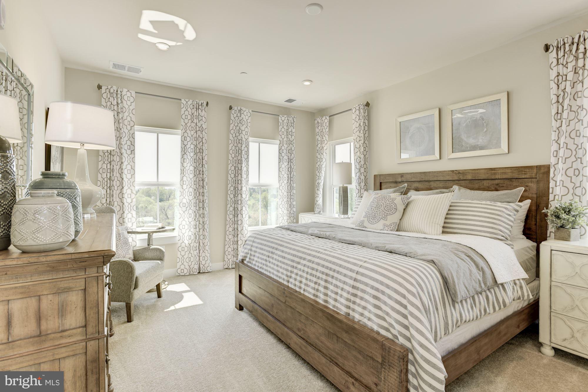 ELLICOTTS RETREAT - Residential