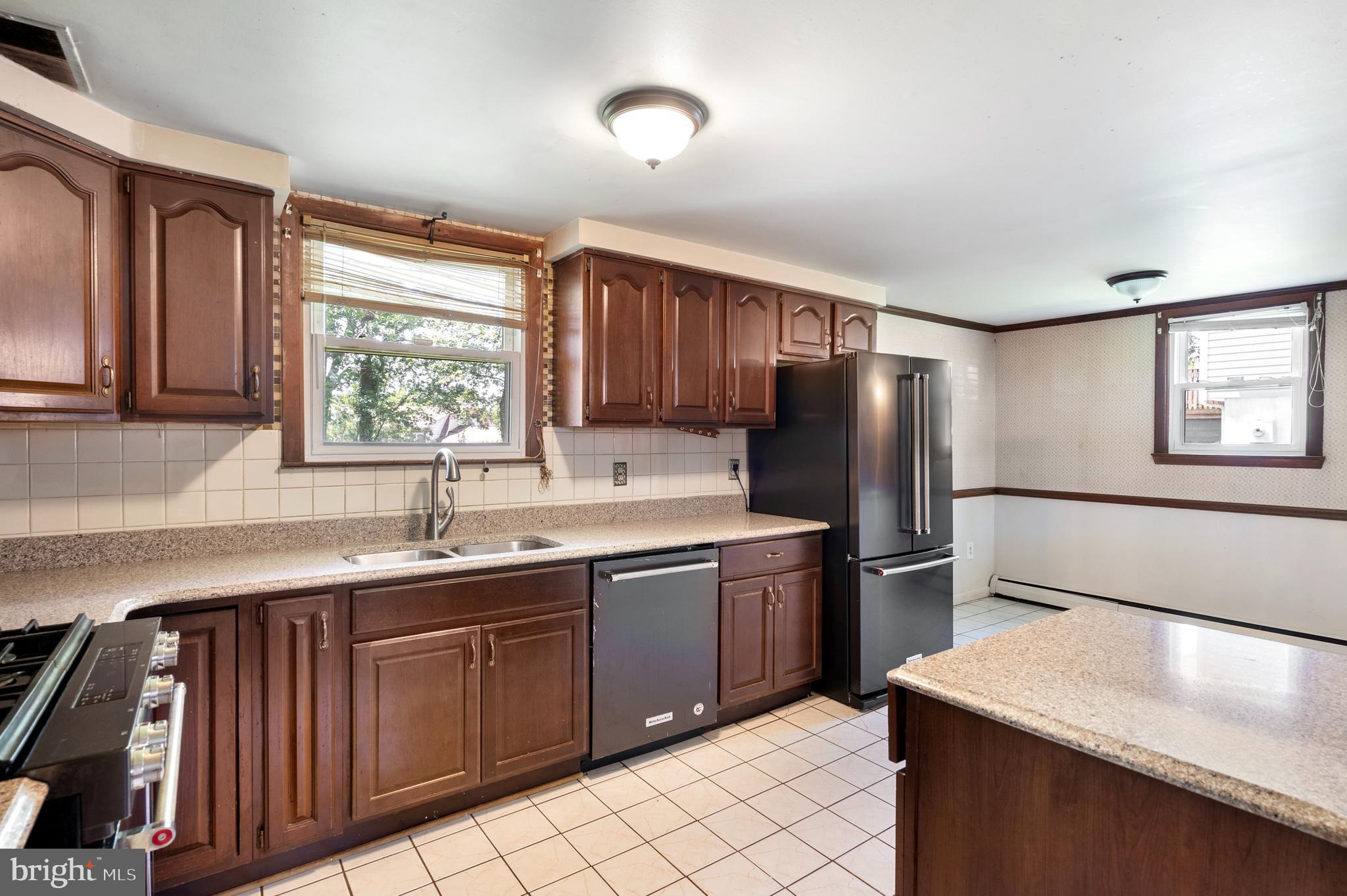 13203 HILLENDALE DRIVE