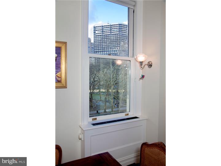 RITTENHOUSE SQUARE - Residential