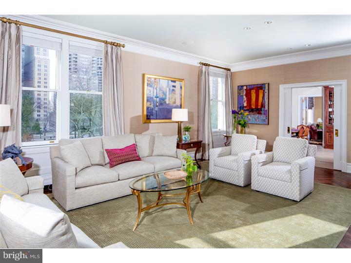 RITTENHOUSE SQUARE - Residential