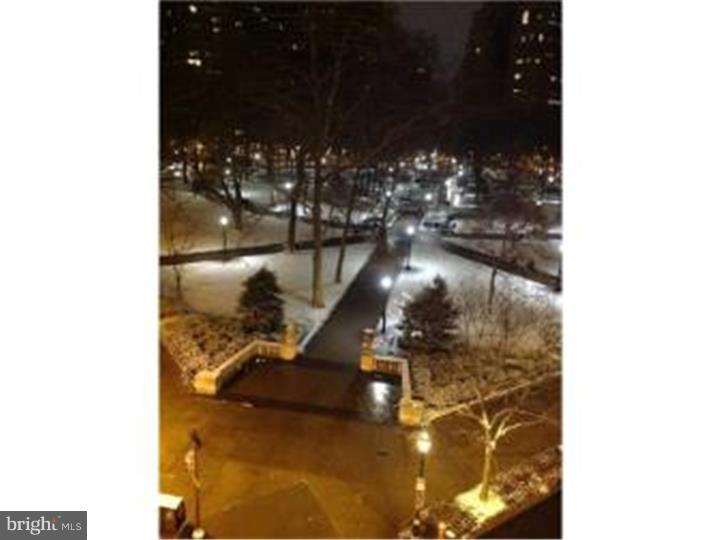 RITTENHOUSE SQUARE - Residential