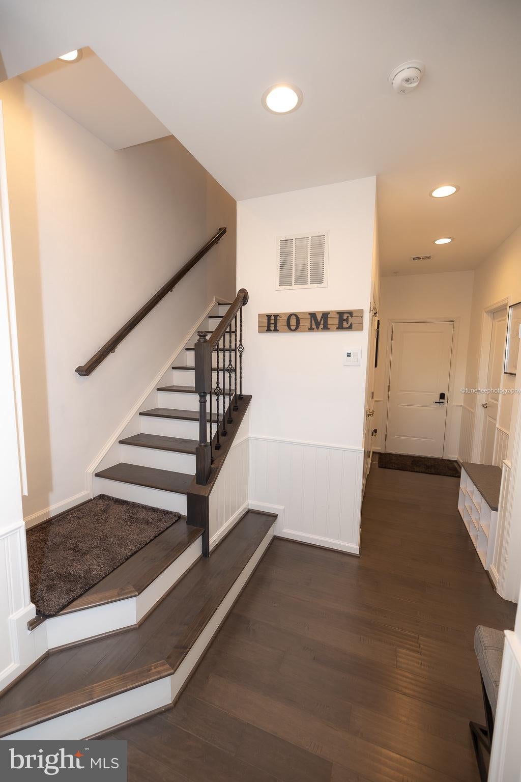 3620 COMMODORE JOSHUA BARNEY DRIVE NE