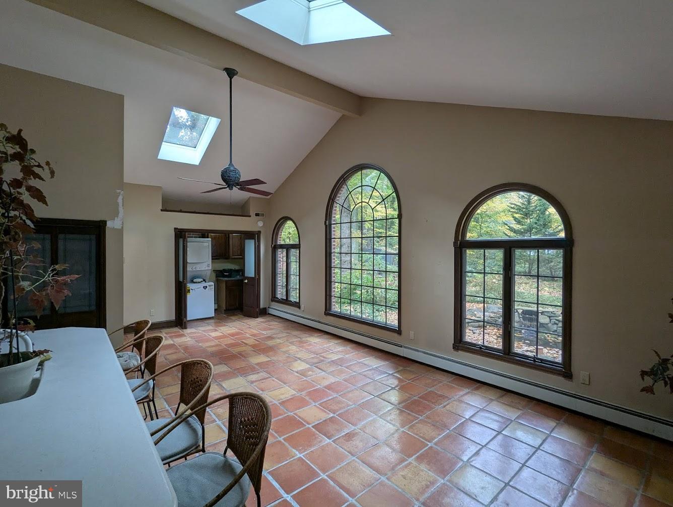 WINDYBUSH - Residential