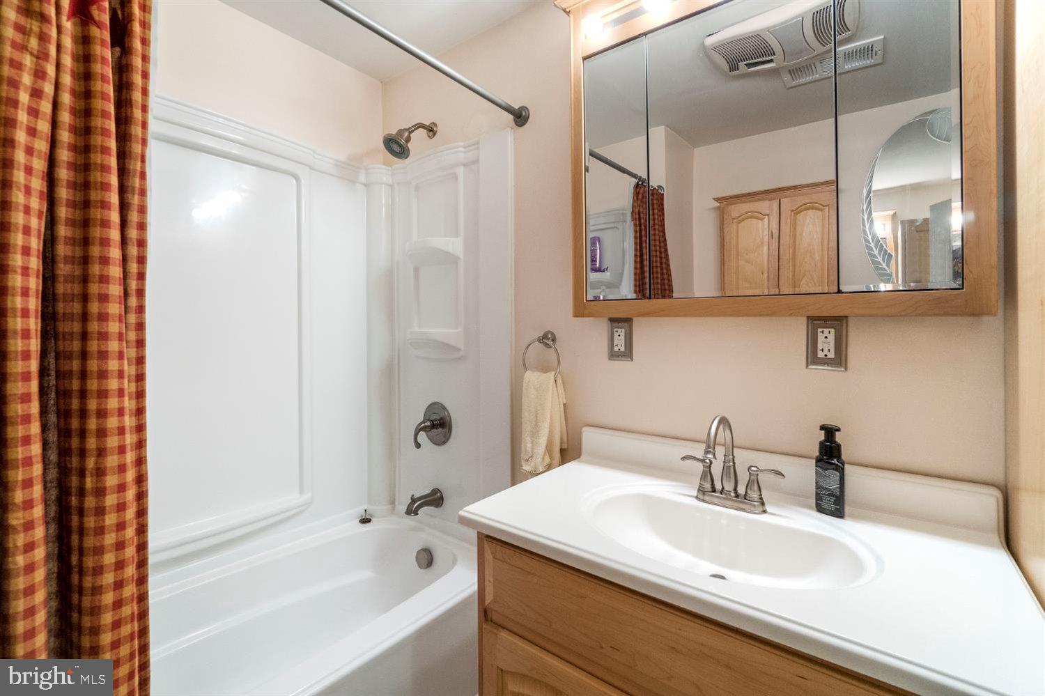 VICTORY VILLA - Residential