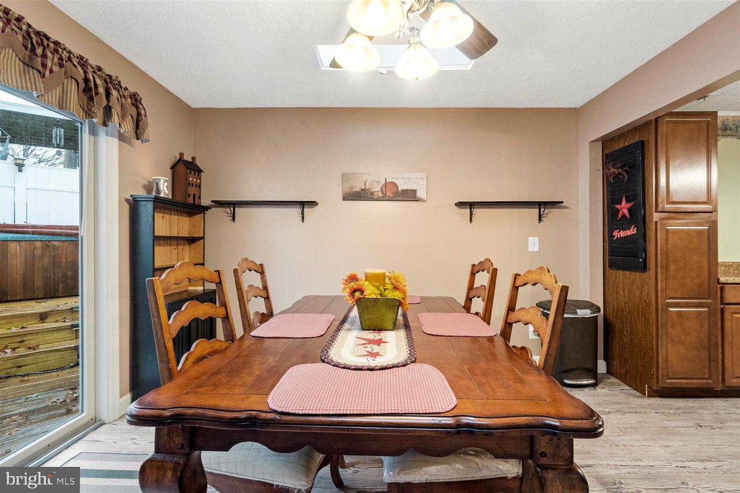 VICTORY VILLA - Residential