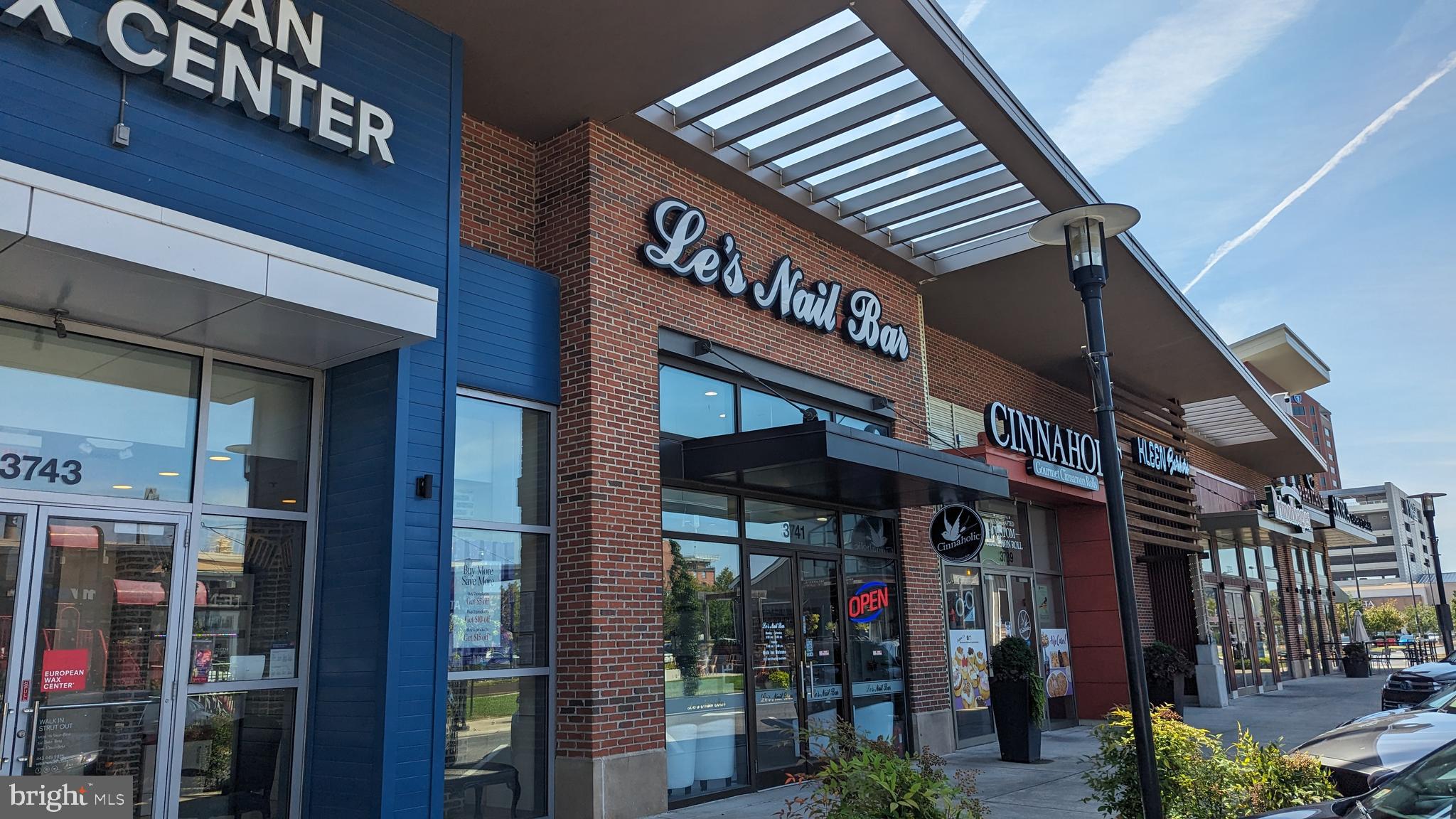 O'DONNELL SQUARE - Residential Lease