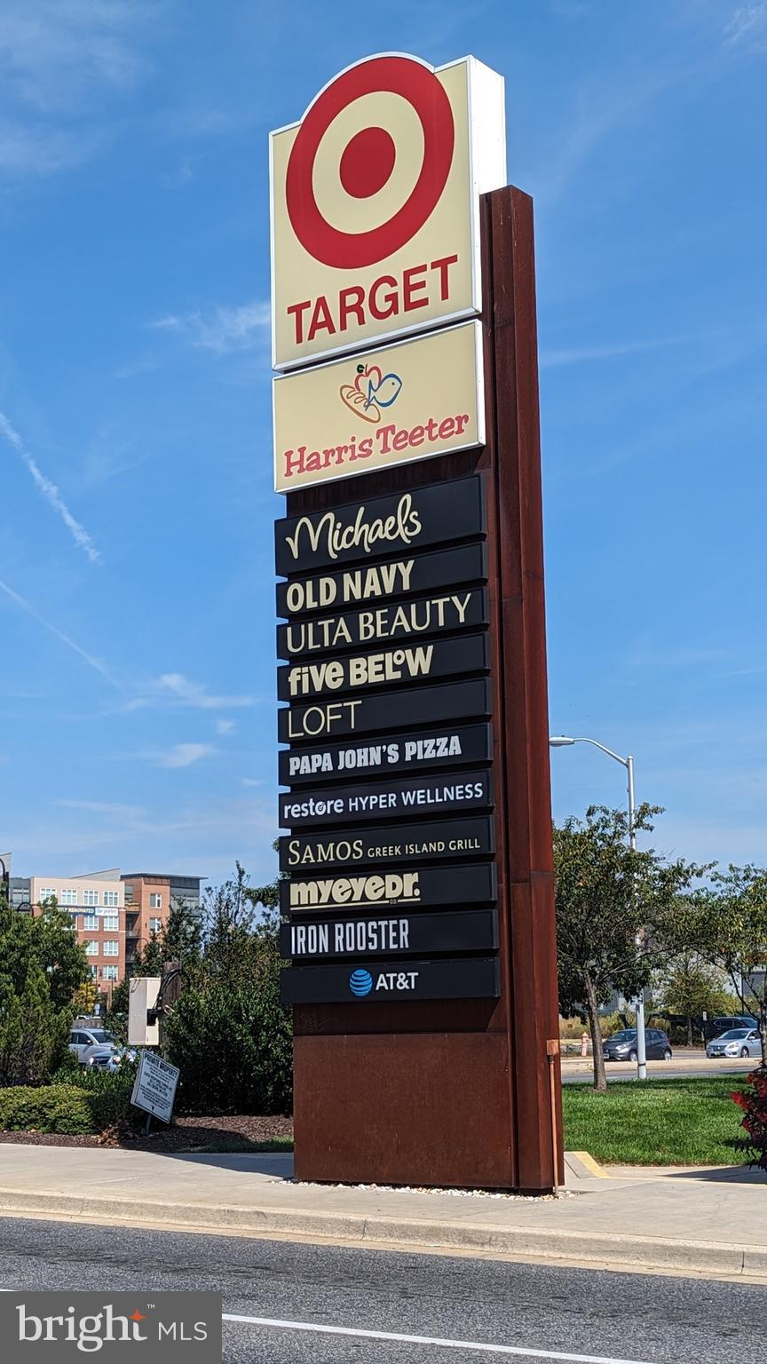 O'DONNELL SQUARE - Residential Lease