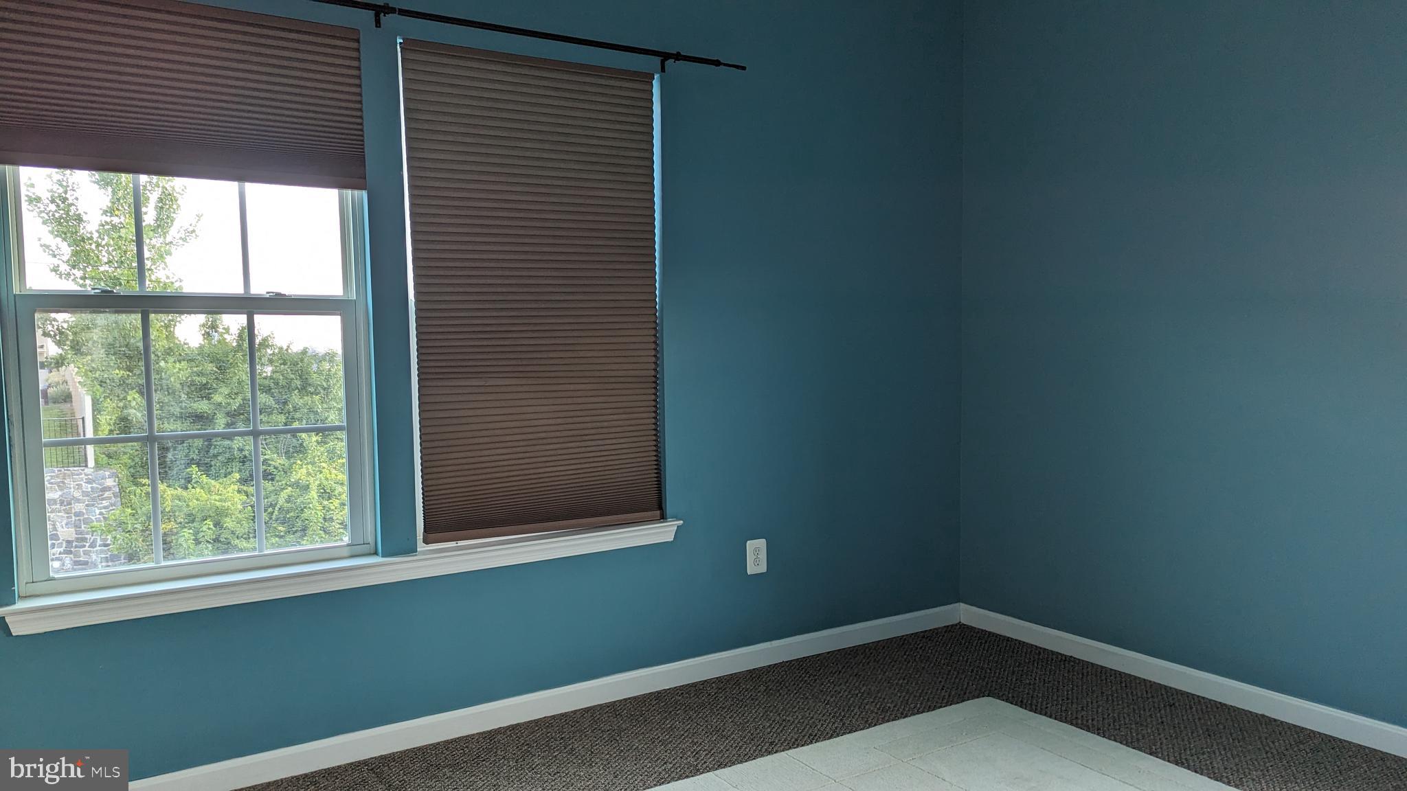 O'DONNELL SQUARE - Residential Lease