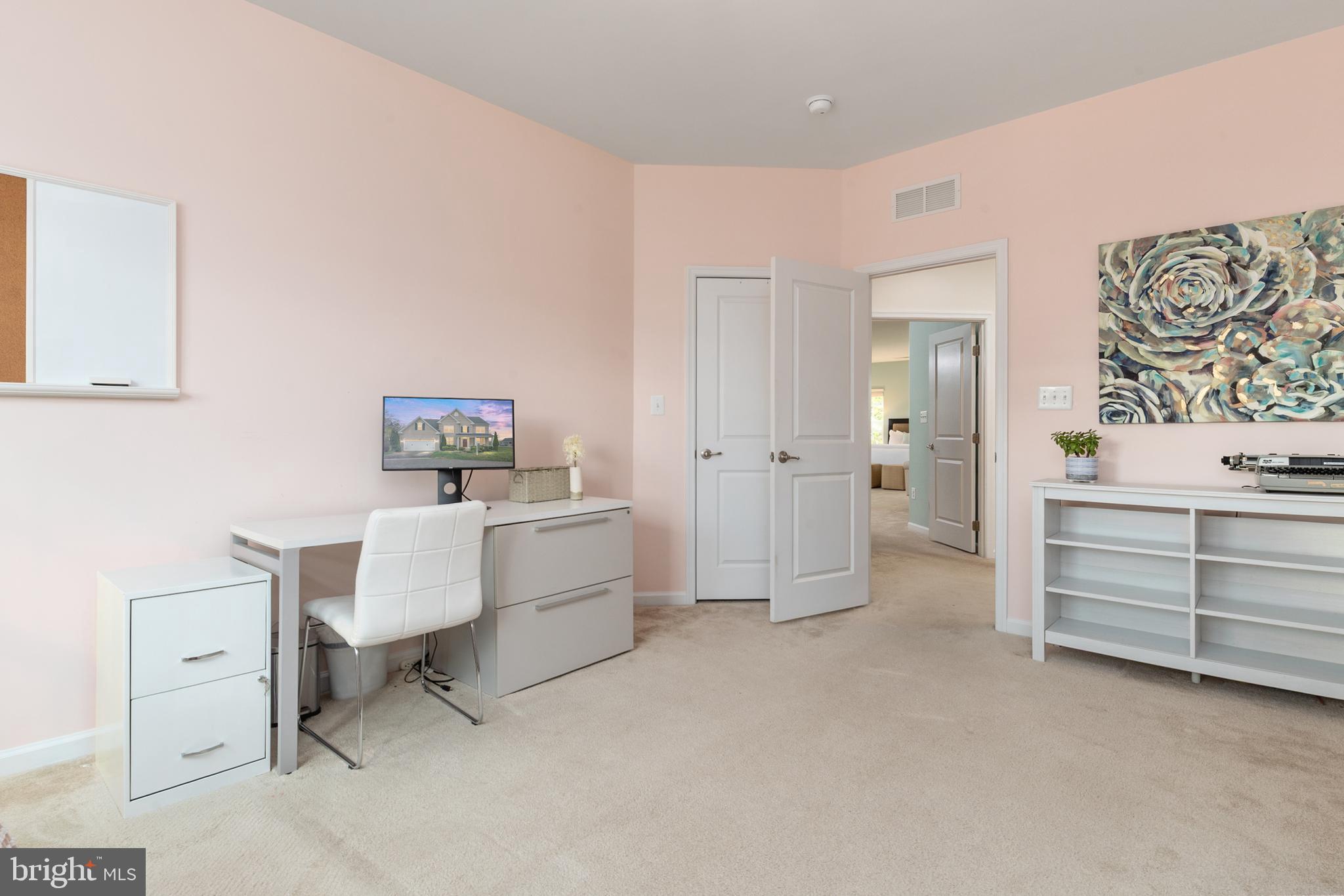 MONTGOMERY CROSSING - Residential