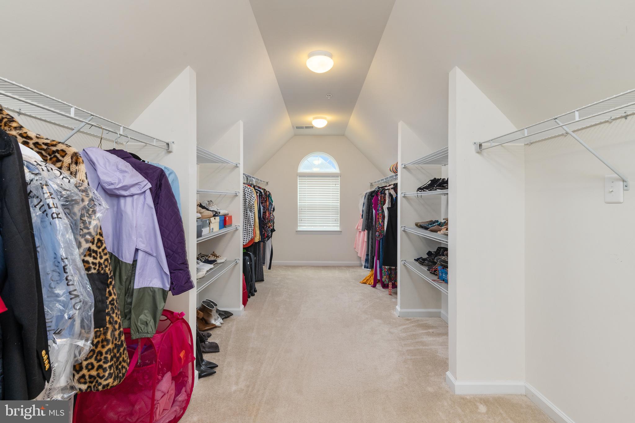 MONTGOMERY CROSSING - Residential