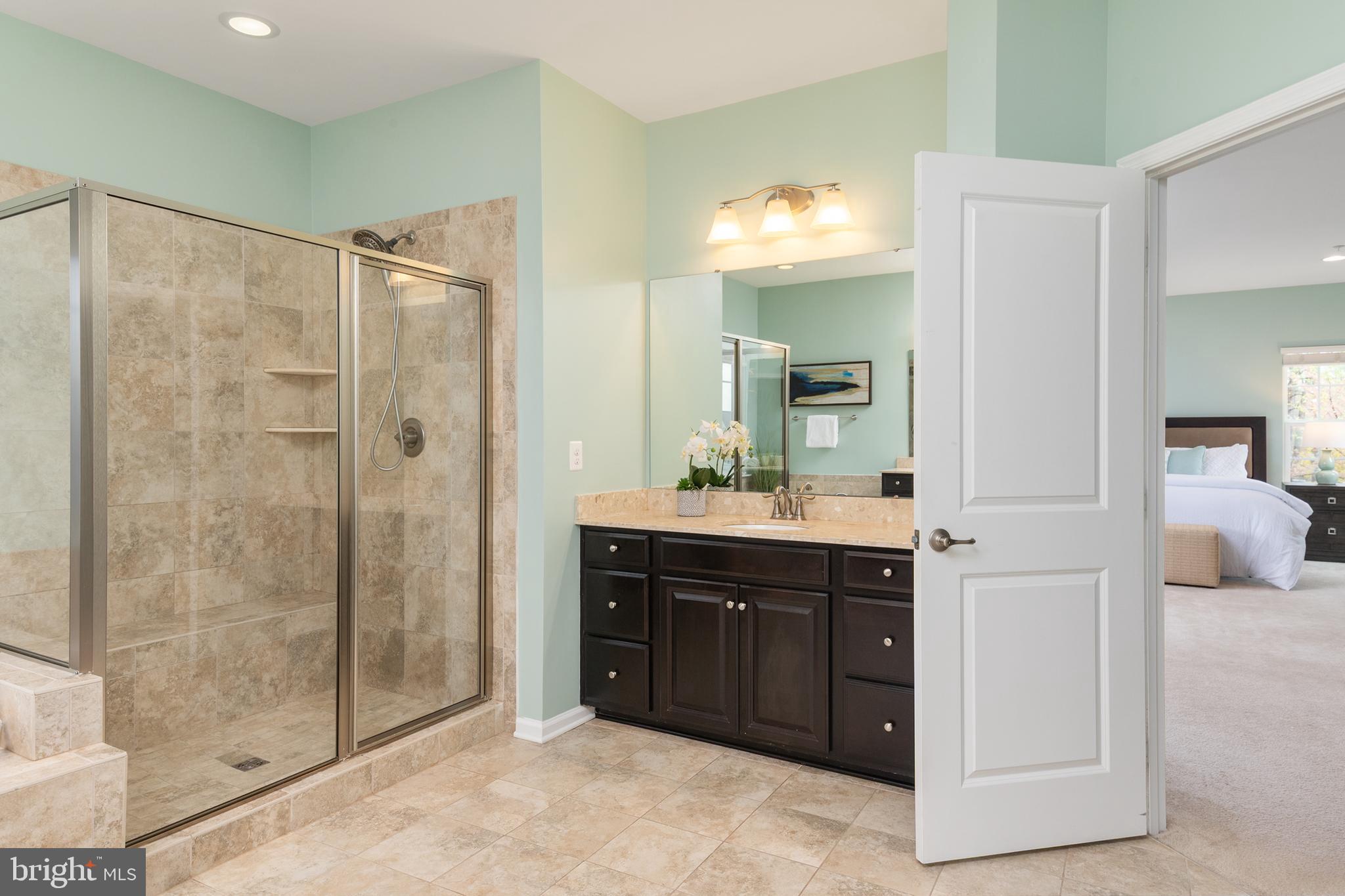 MONTGOMERY CROSSING - Residential