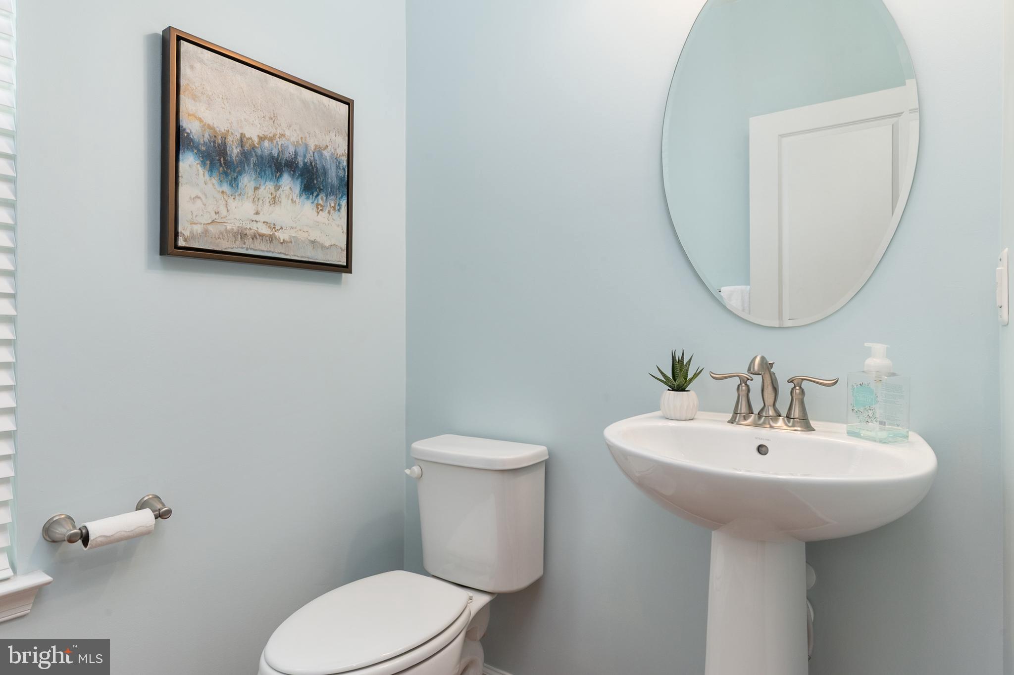 MONTGOMERY CROSSING - Residential