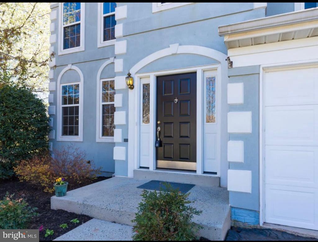 COLVIN HUNT - Residential Lease