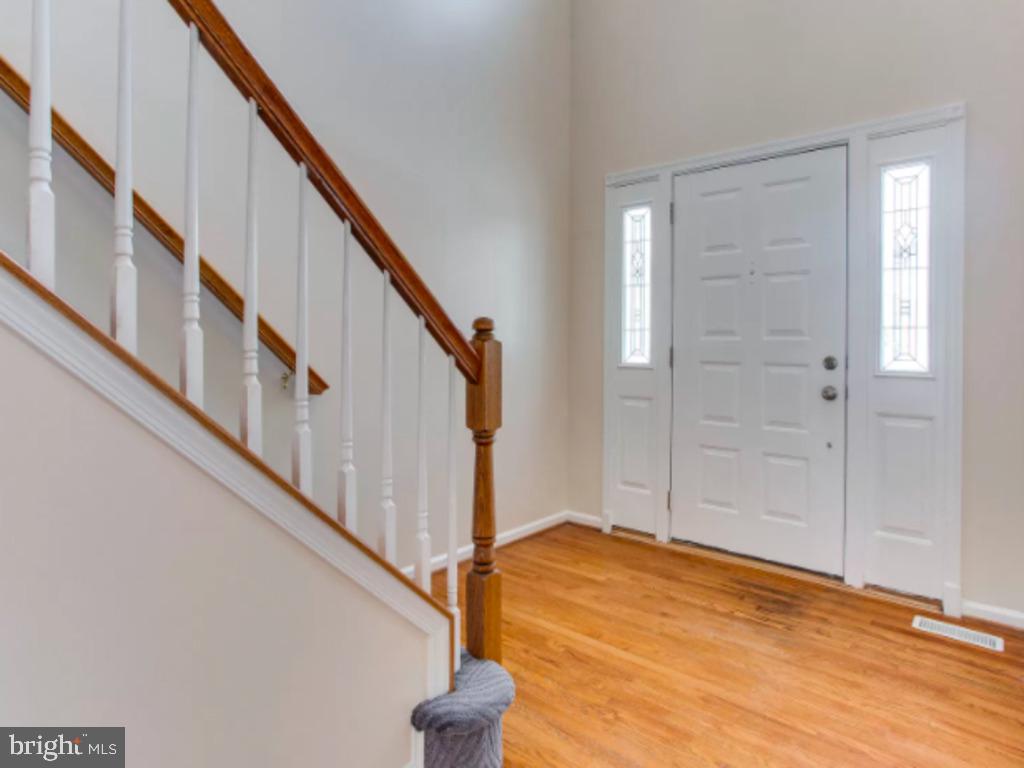 COLVIN HUNT - Residential Lease