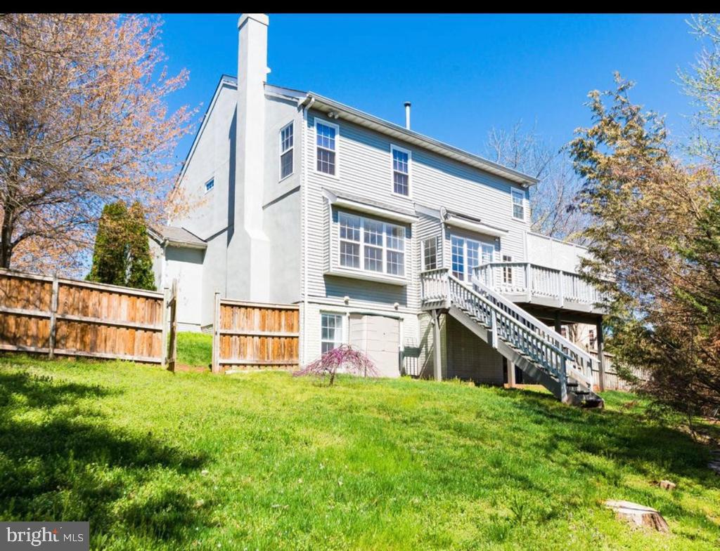 COLVIN HUNT - Residential Lease