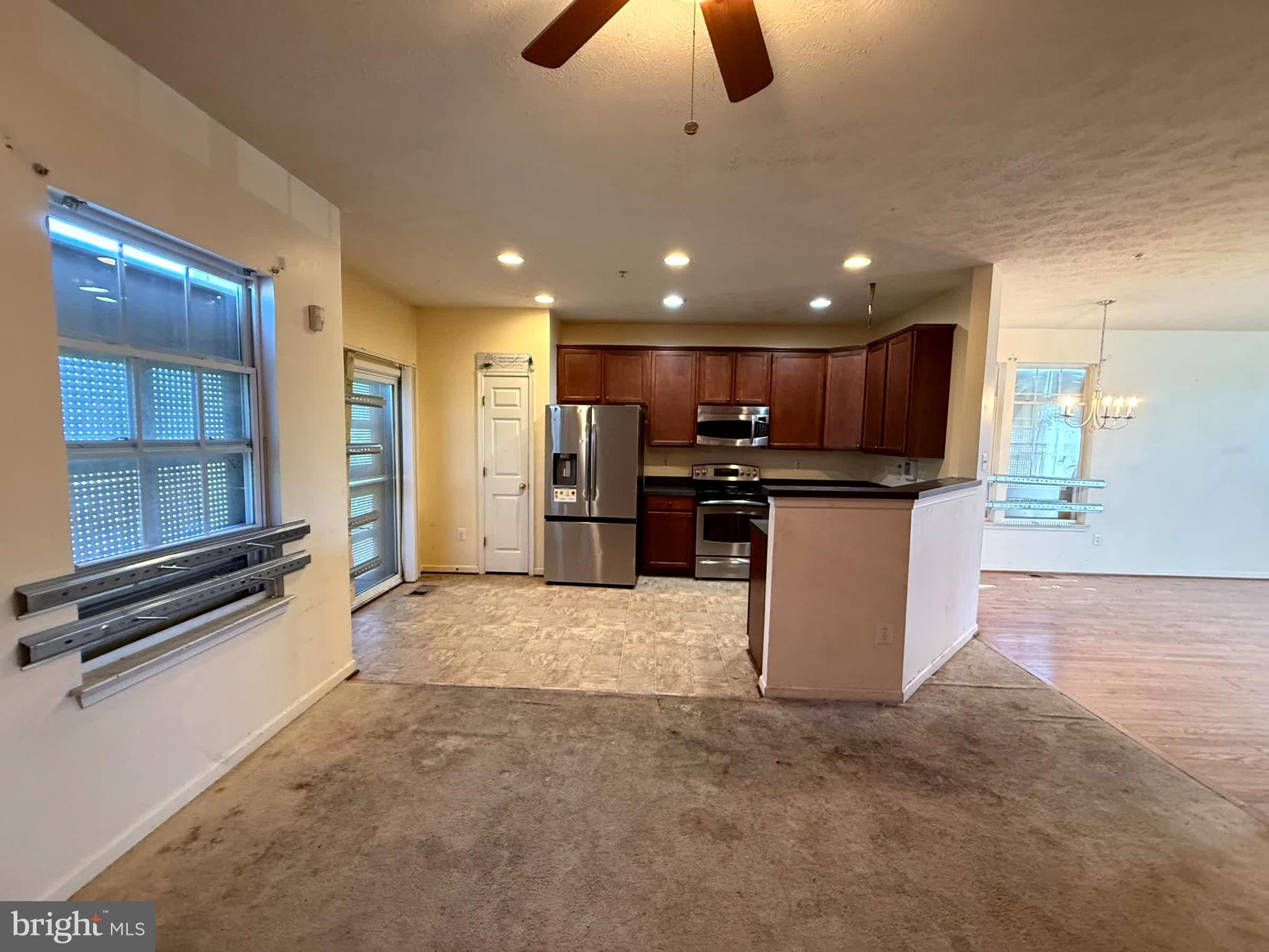 MIRAMAR LANDING - Residential