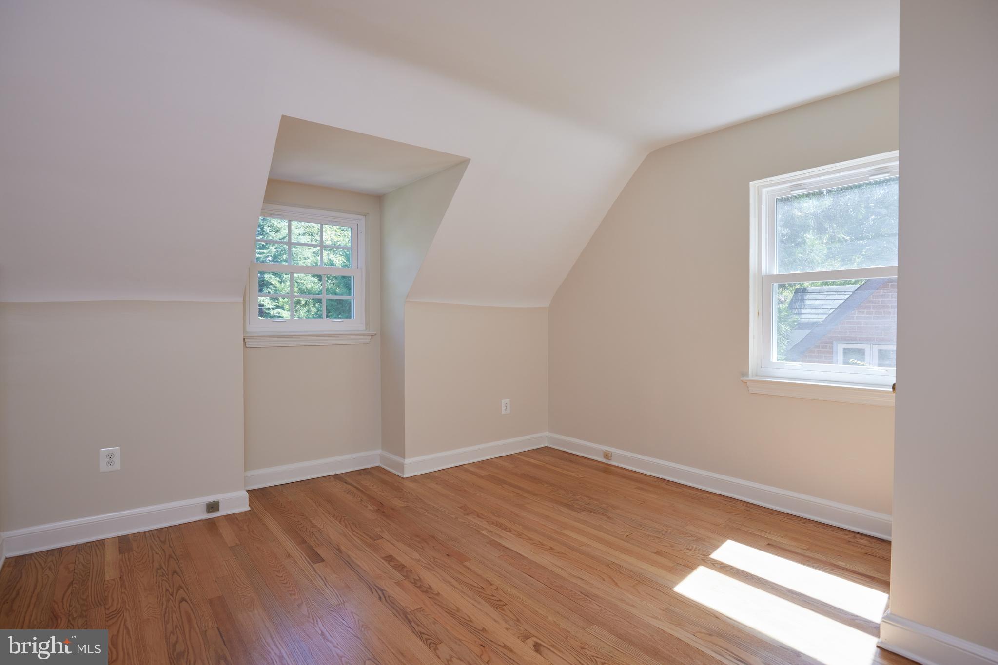 TAKOMA PARK - Residential