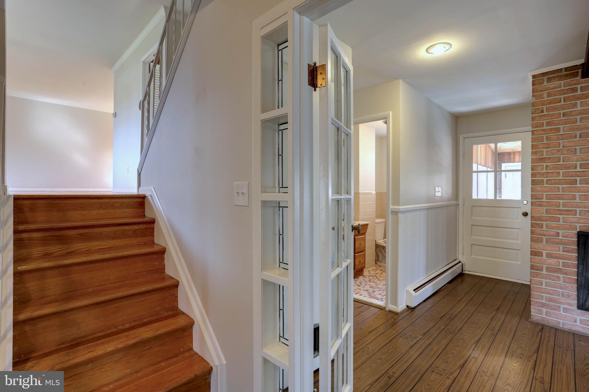 COLUMBIA HILLS - Residential