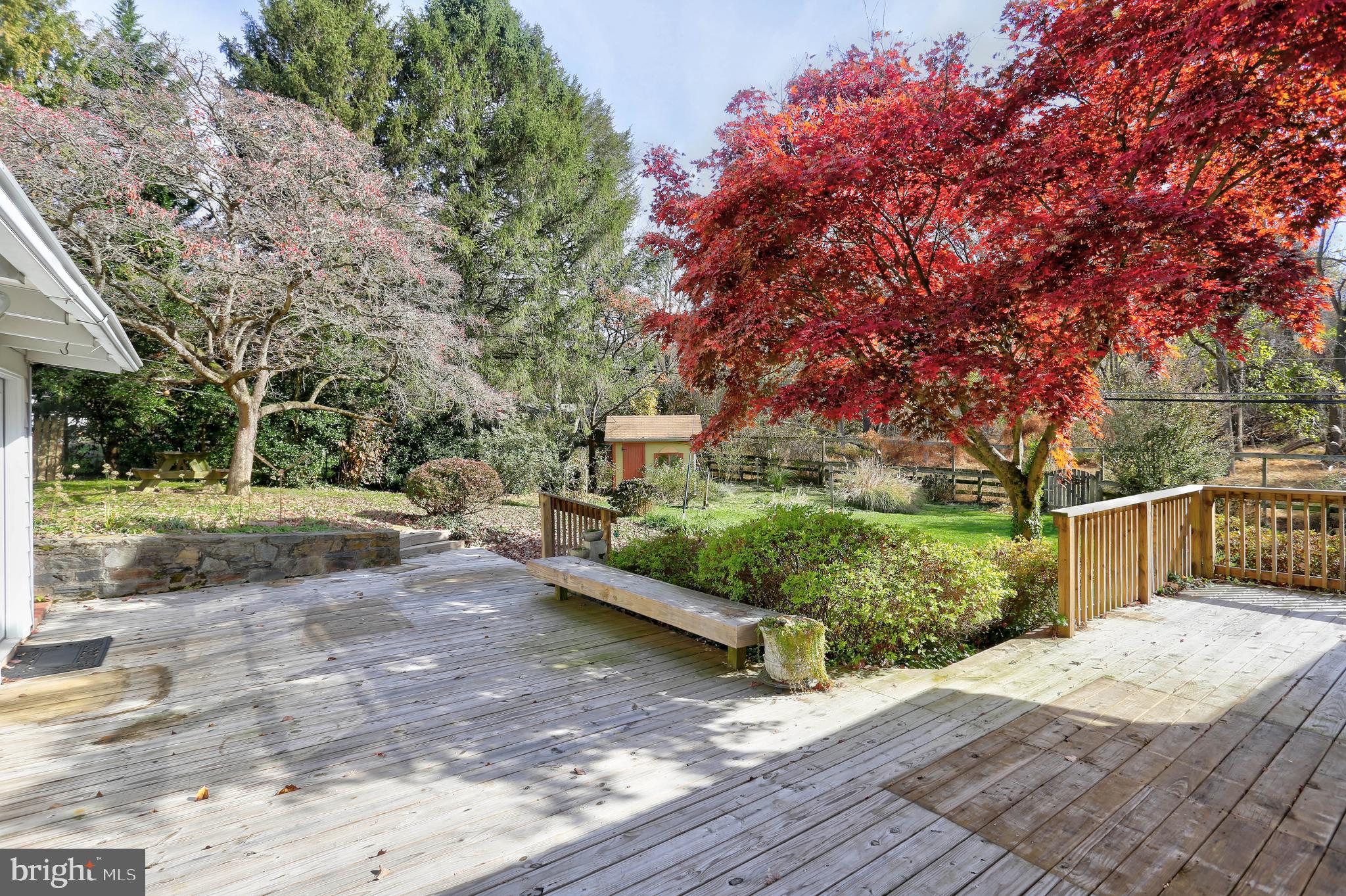 COLUMBIA HILLS - Residential