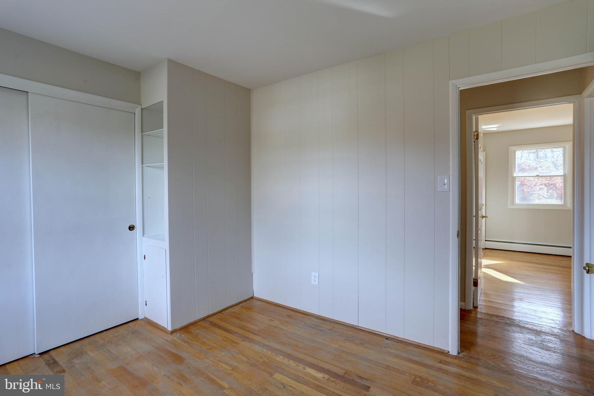 COLUMBIA HILLS - Residential