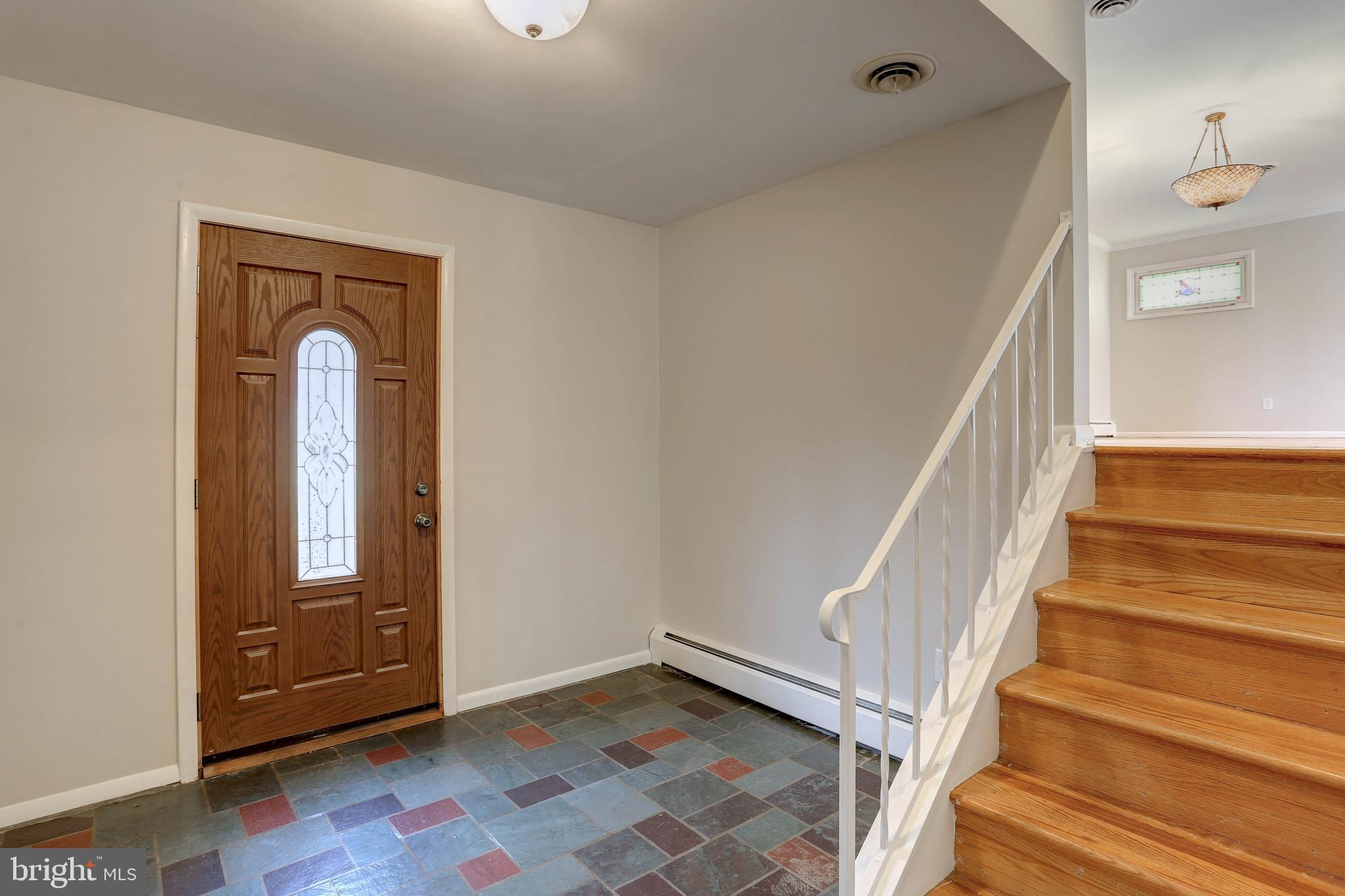 COLUMBIA HILLS - Residential