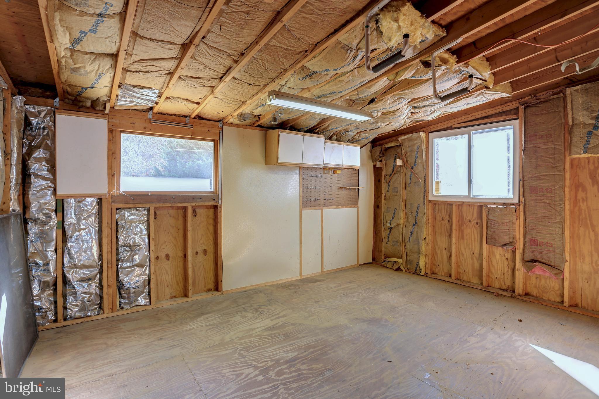 COLUMBIA HILLS - Residential