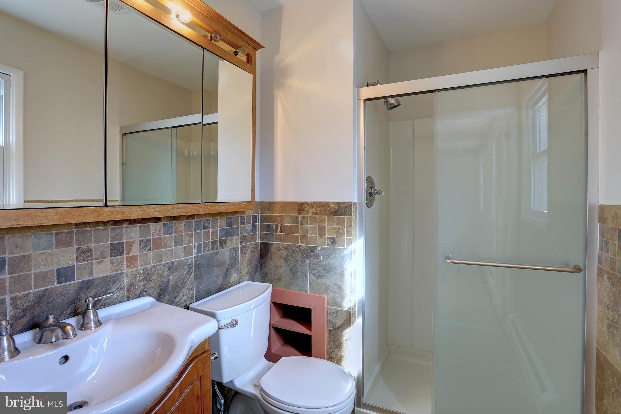 COLUMBIA HILLS - Residential