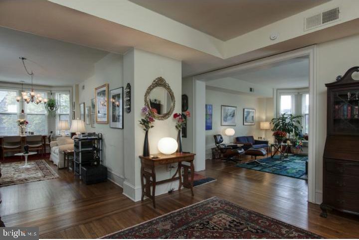 RITTENHOUSE SQUARE - Residential Lease