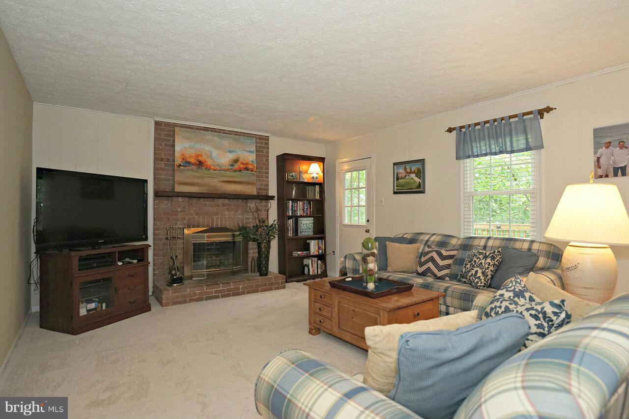 LAKEWOOD HILLS - Residential