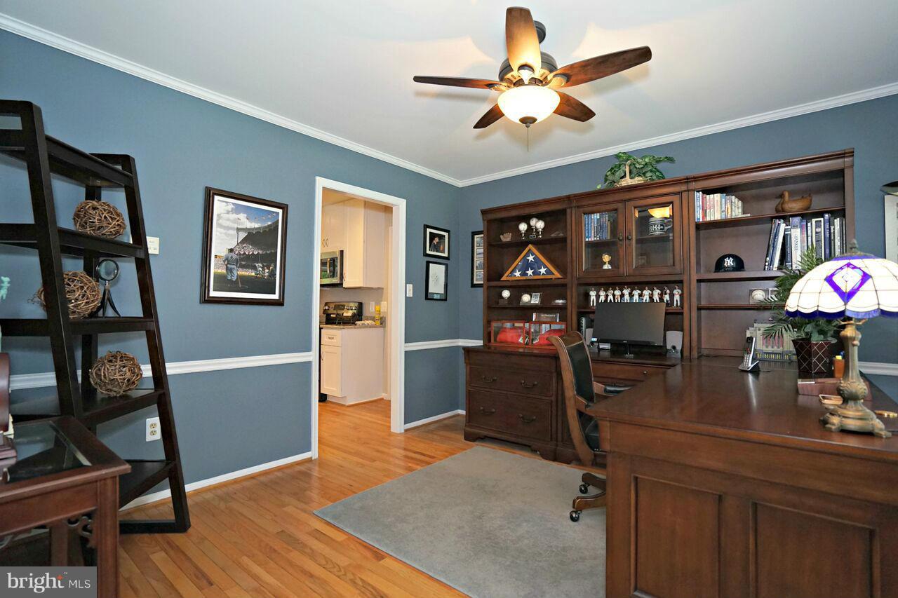 LAKEWOOD HILLS - Residential