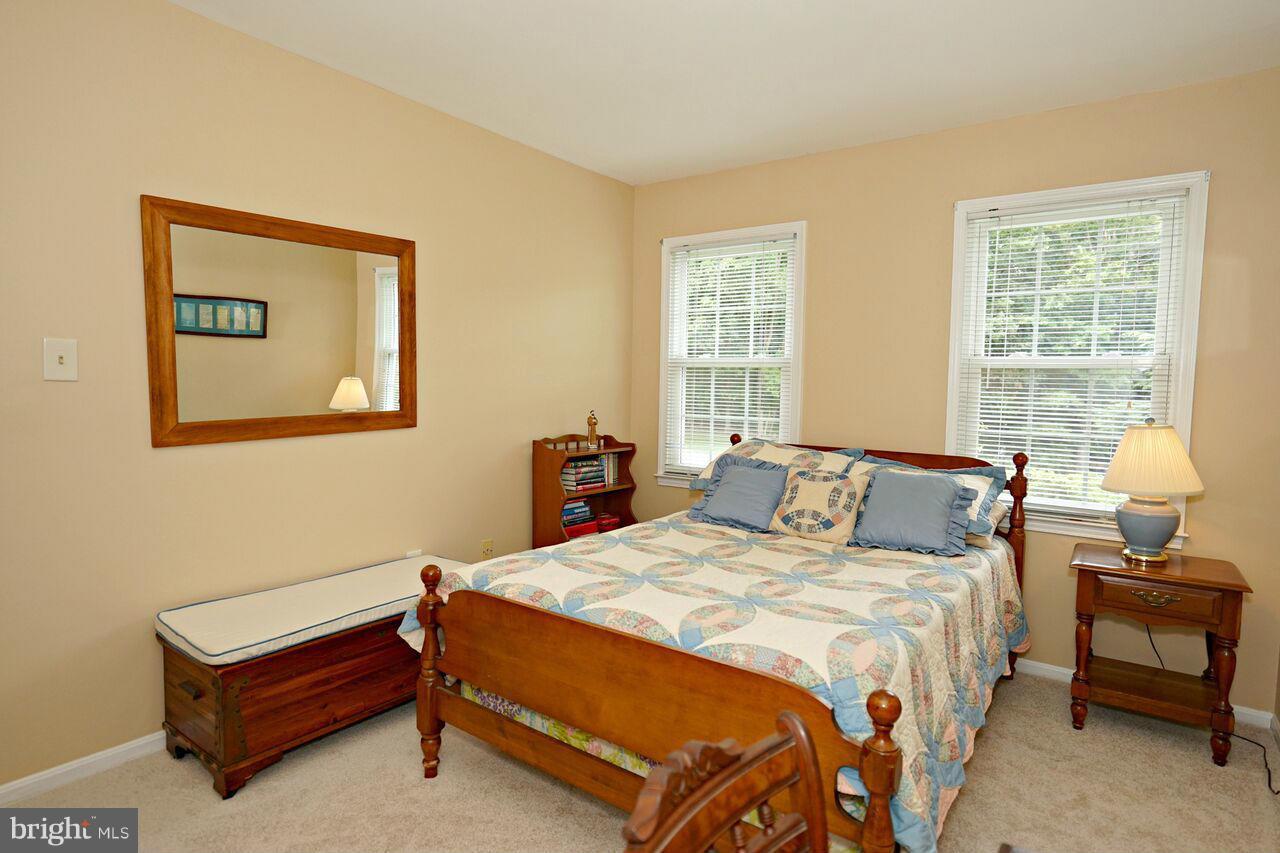 LAKEWOOD HILLS - Residential