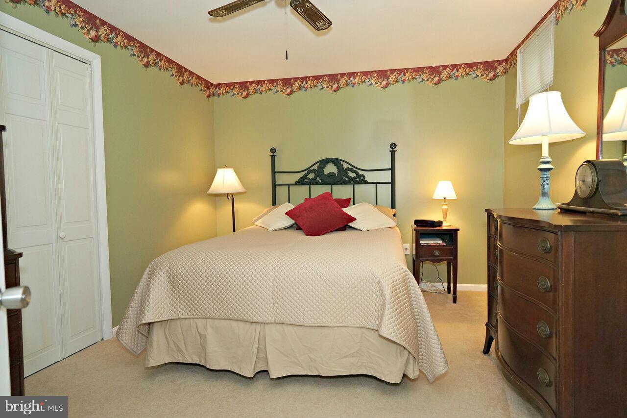 LAKEWOOD HILLS - Residential