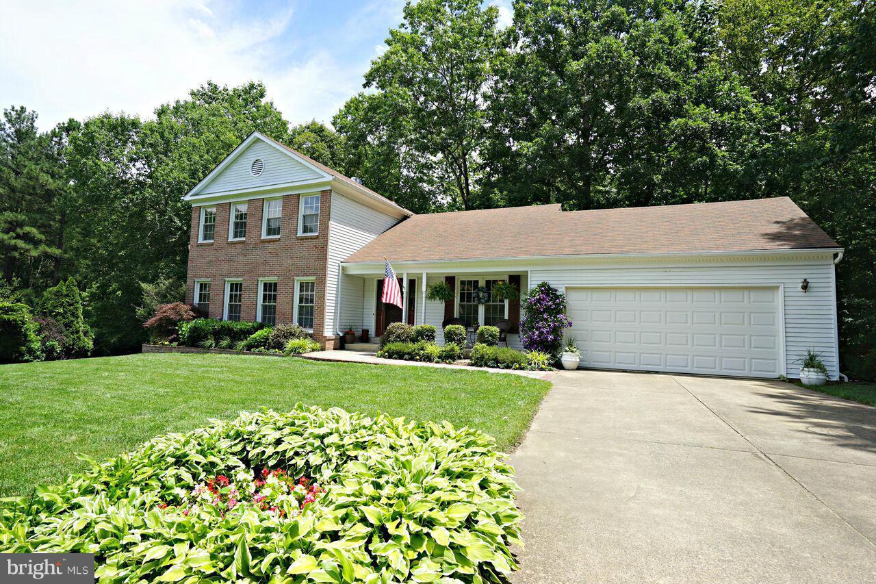 LAKEWOOD HILLS - Residential