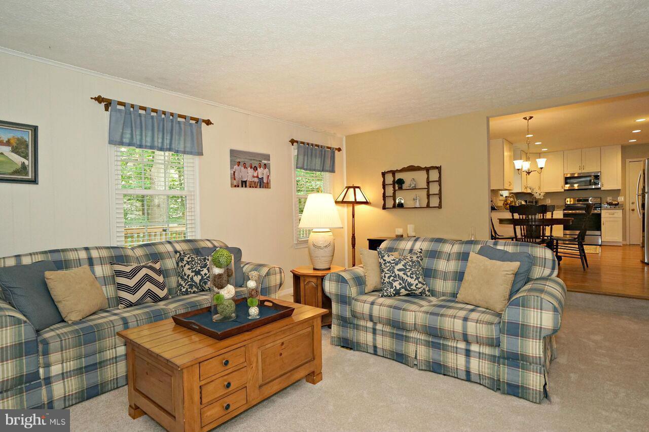 LAKEWOOD HILLS - Residential